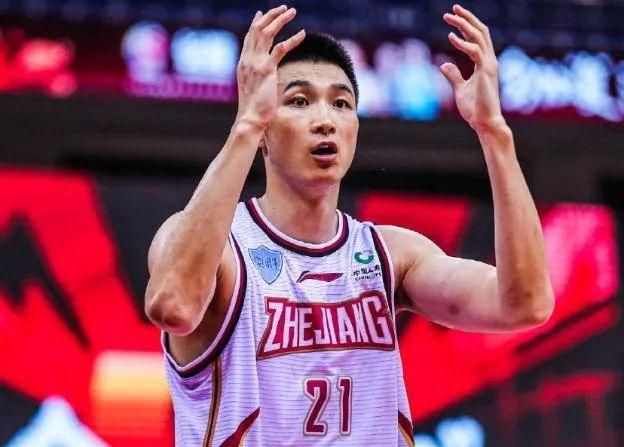 NBA连败纪录单赛季是26，跨赛季是28。